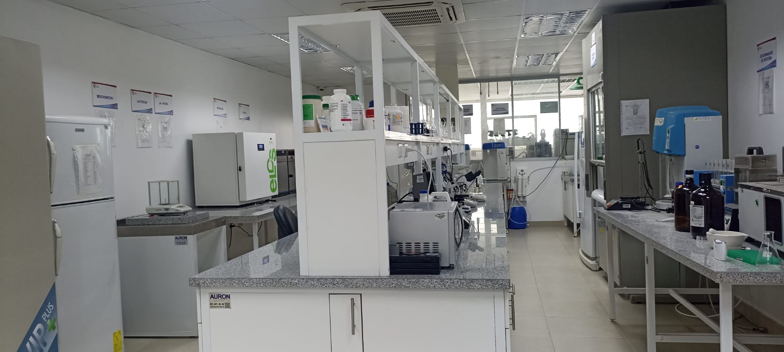 Laboratorio de Análisis de Alimentos y Fitoquímica